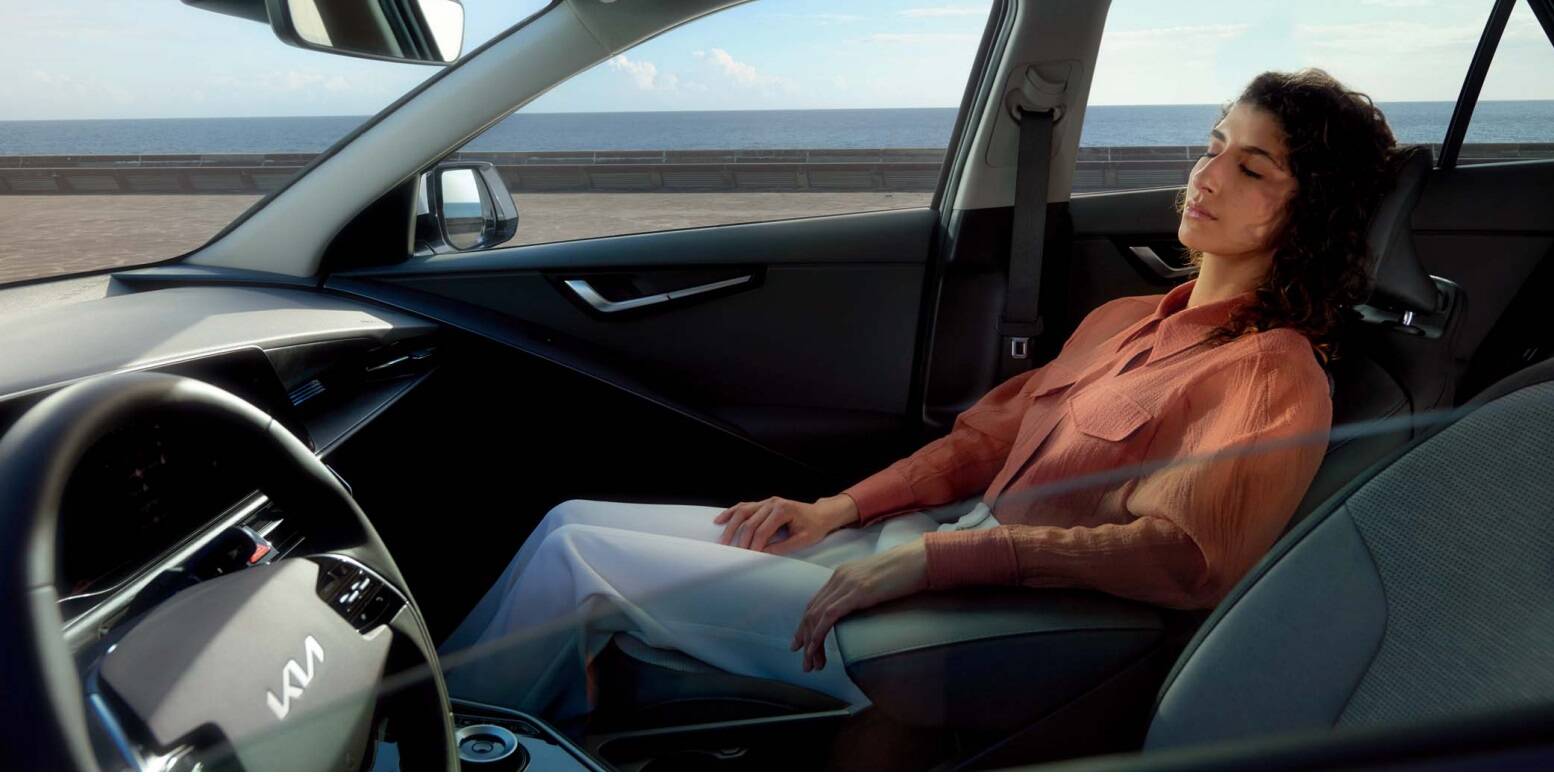 Vyhřívaná a odvětrávaná sedadla vpředu (niro)