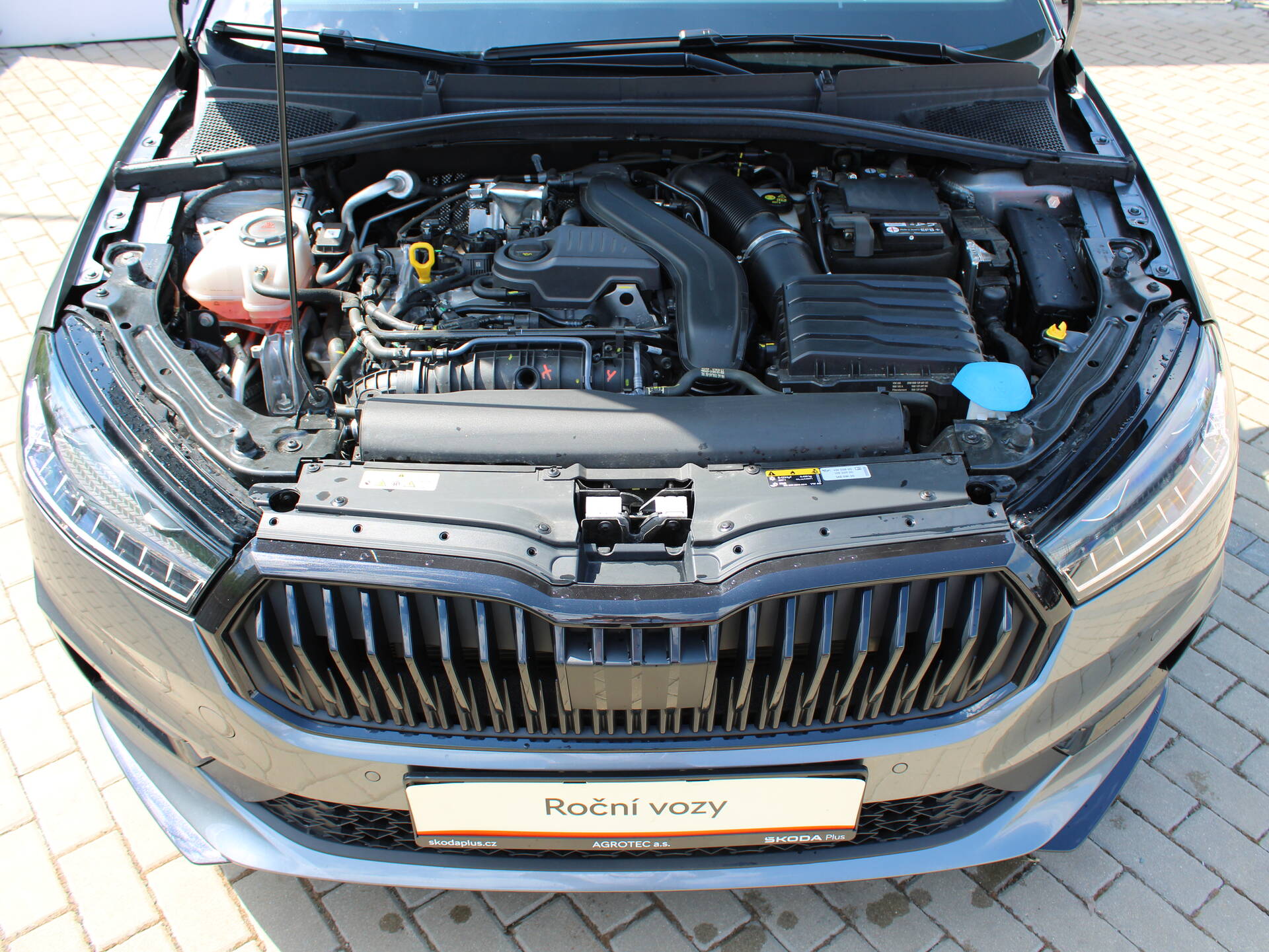 product-gallery-image