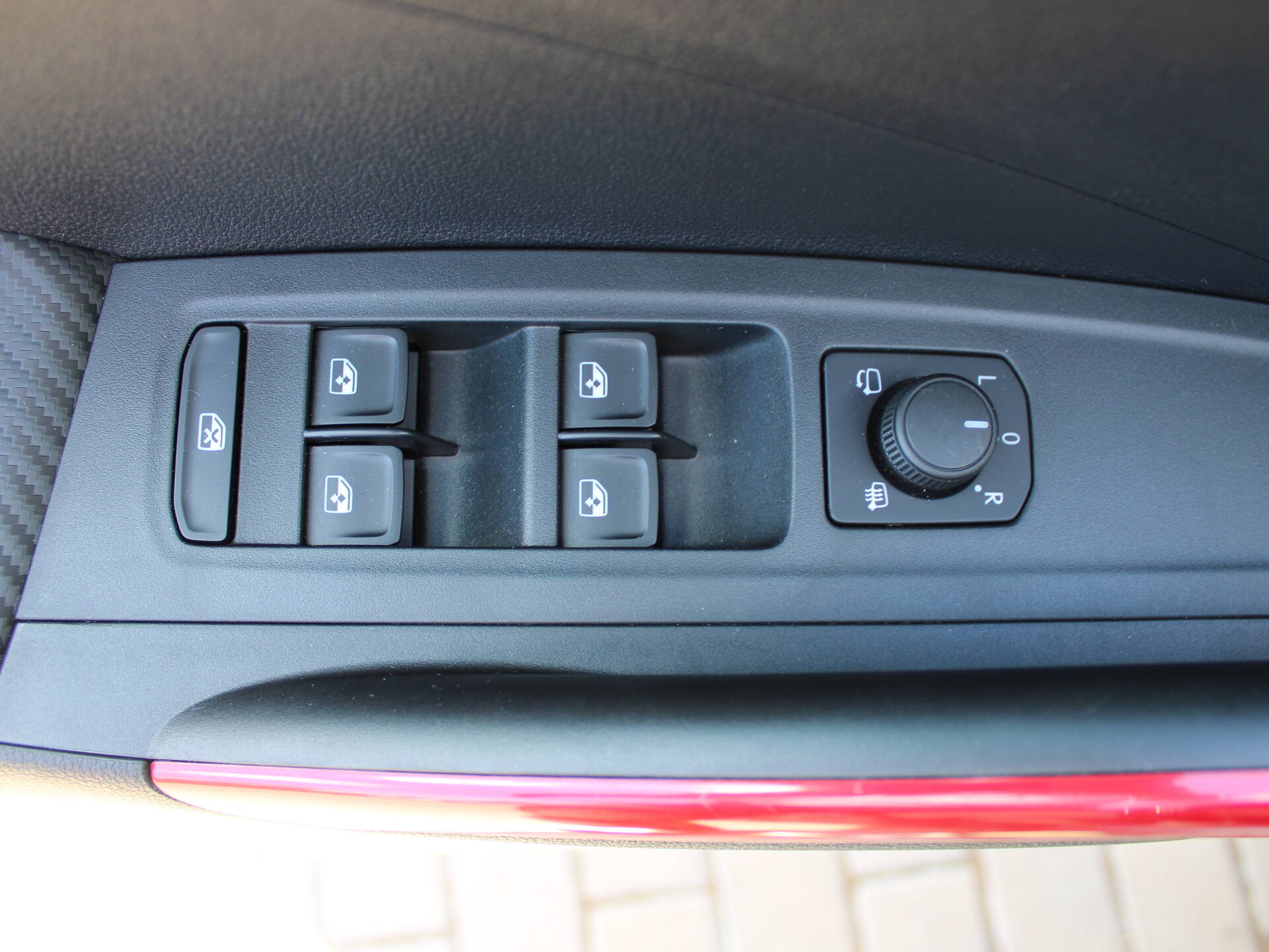 product-gallery-image