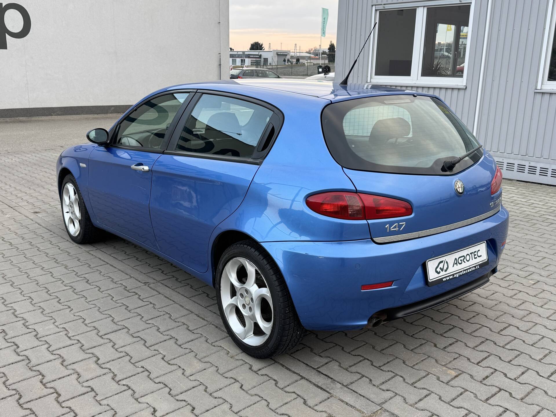 Alfa-Romeo 147 1.6 TS 88 kW Progression LPG